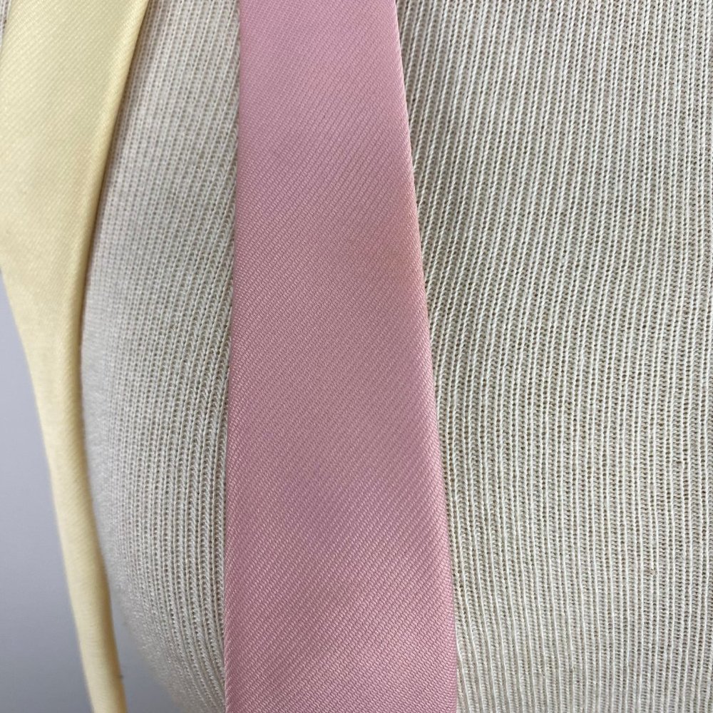 Pair of Ketch Neckties 100% Polyester Pink & Yellow 3" Wide X 57" Long - Picture 5 of 6